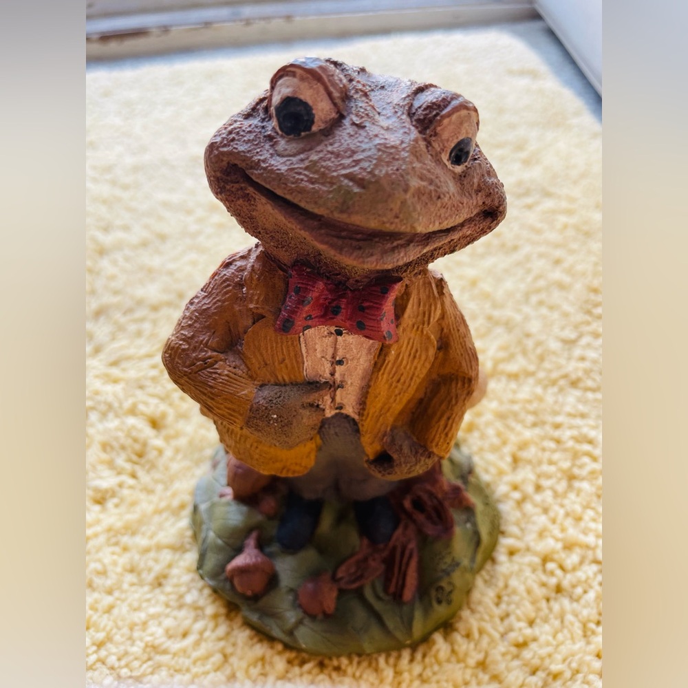 Tom Clark Toad,”The Wind In The Willows” 1983 Vintage, Retired, Signed, used.